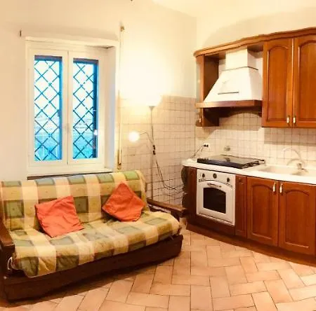 L' Attichetto Apartment *